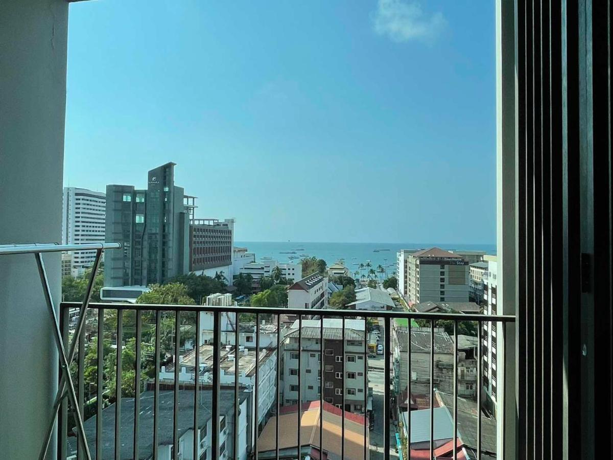 Apartment The Base Thai *